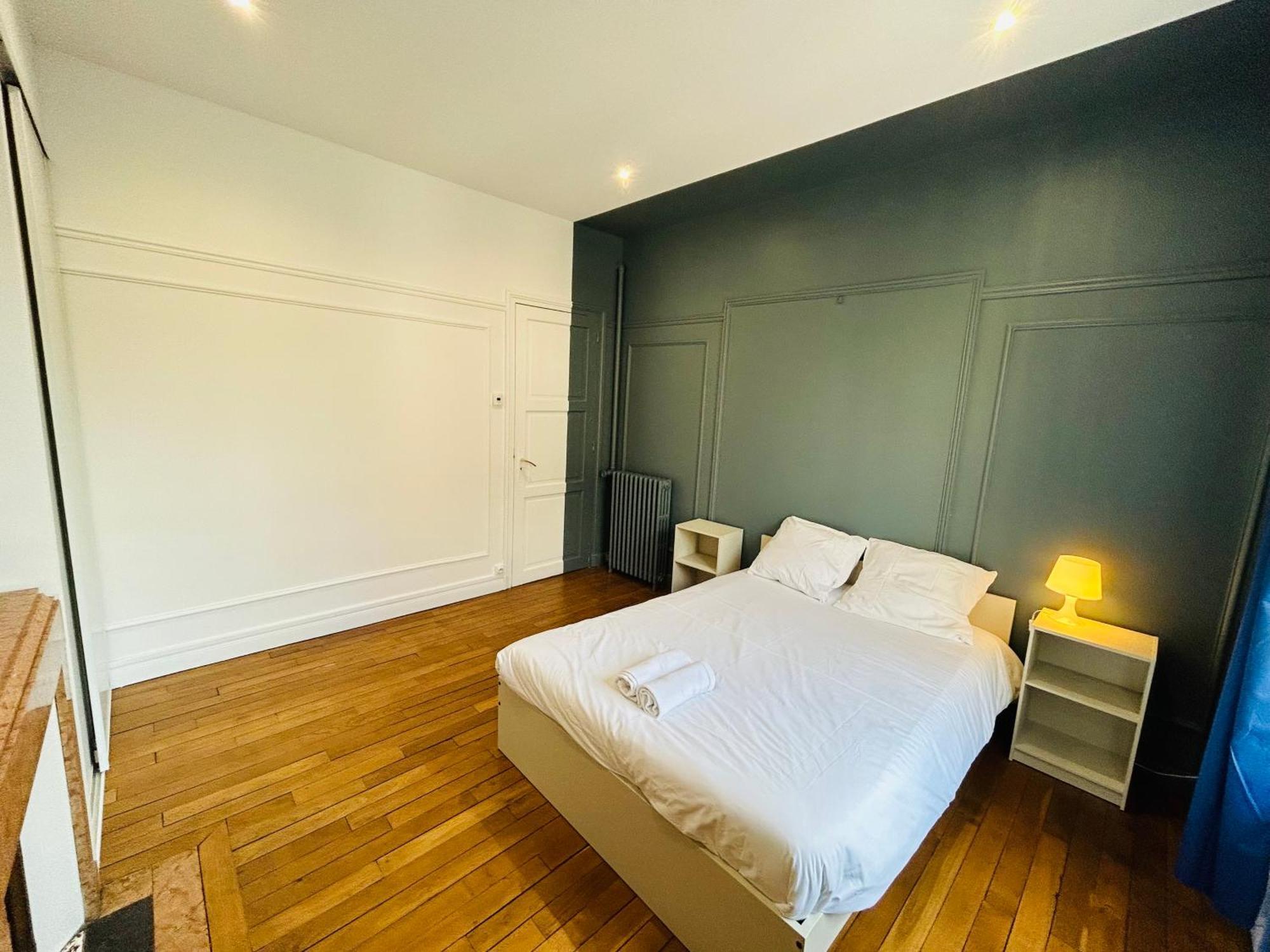 L'Etape Remoise - Hypercentre Apartment แร็งส์ ภายนอก รูปภาพ